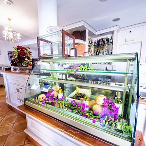 Hotel Il Faro Di Molara Loiri Porto San Paolo
